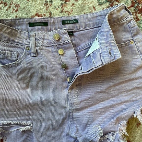 Wild Fable Purple‎ High Waisted Distressed Shorts - Picture 3 of 11